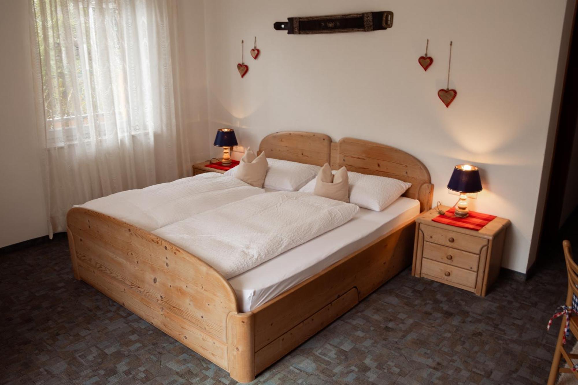 Garni Unterwegguetl Bed & Breakfast Naturns Dış mekan fotoğraf